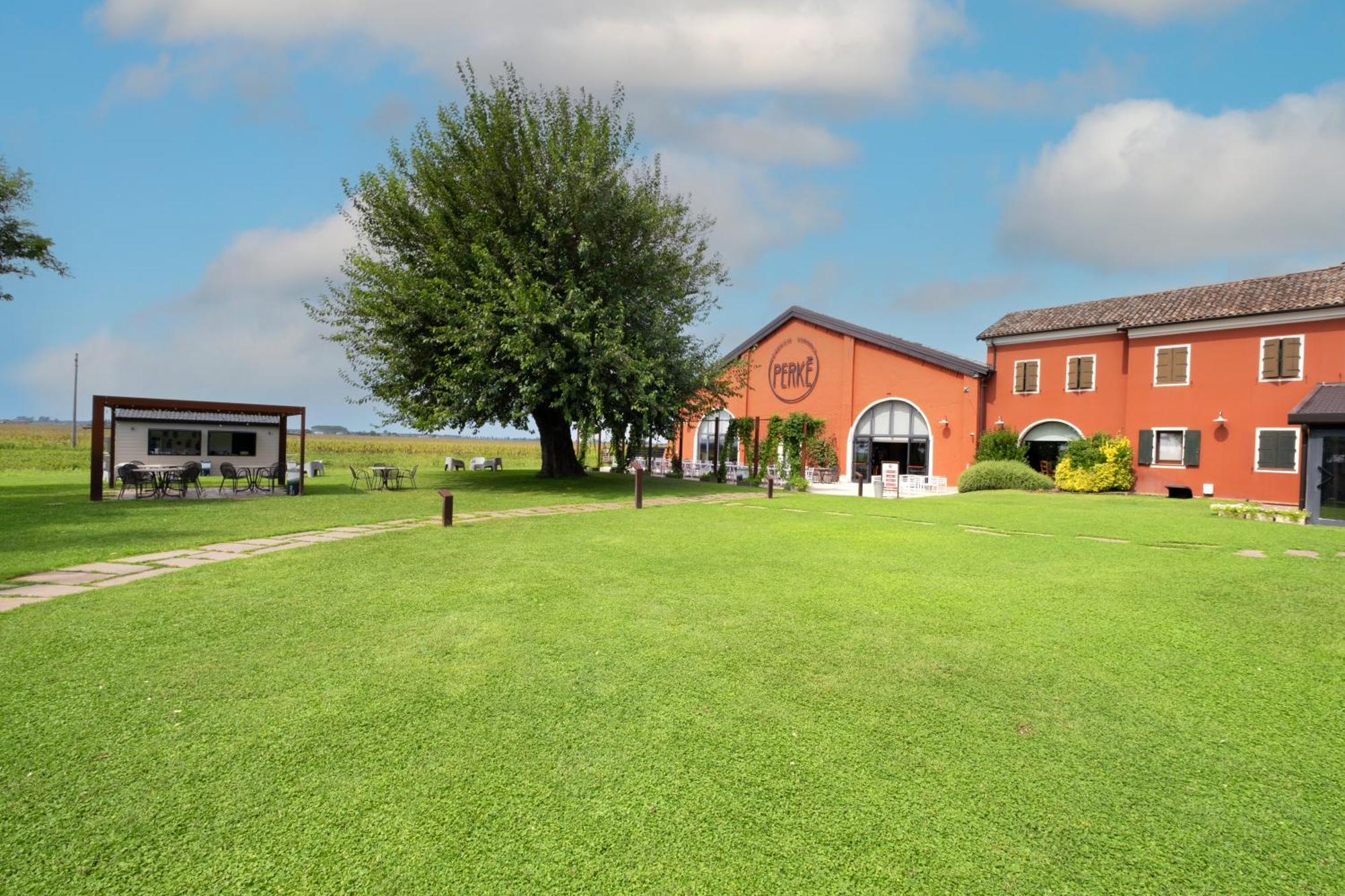 Perke Nel Delta Del Po Farm stay